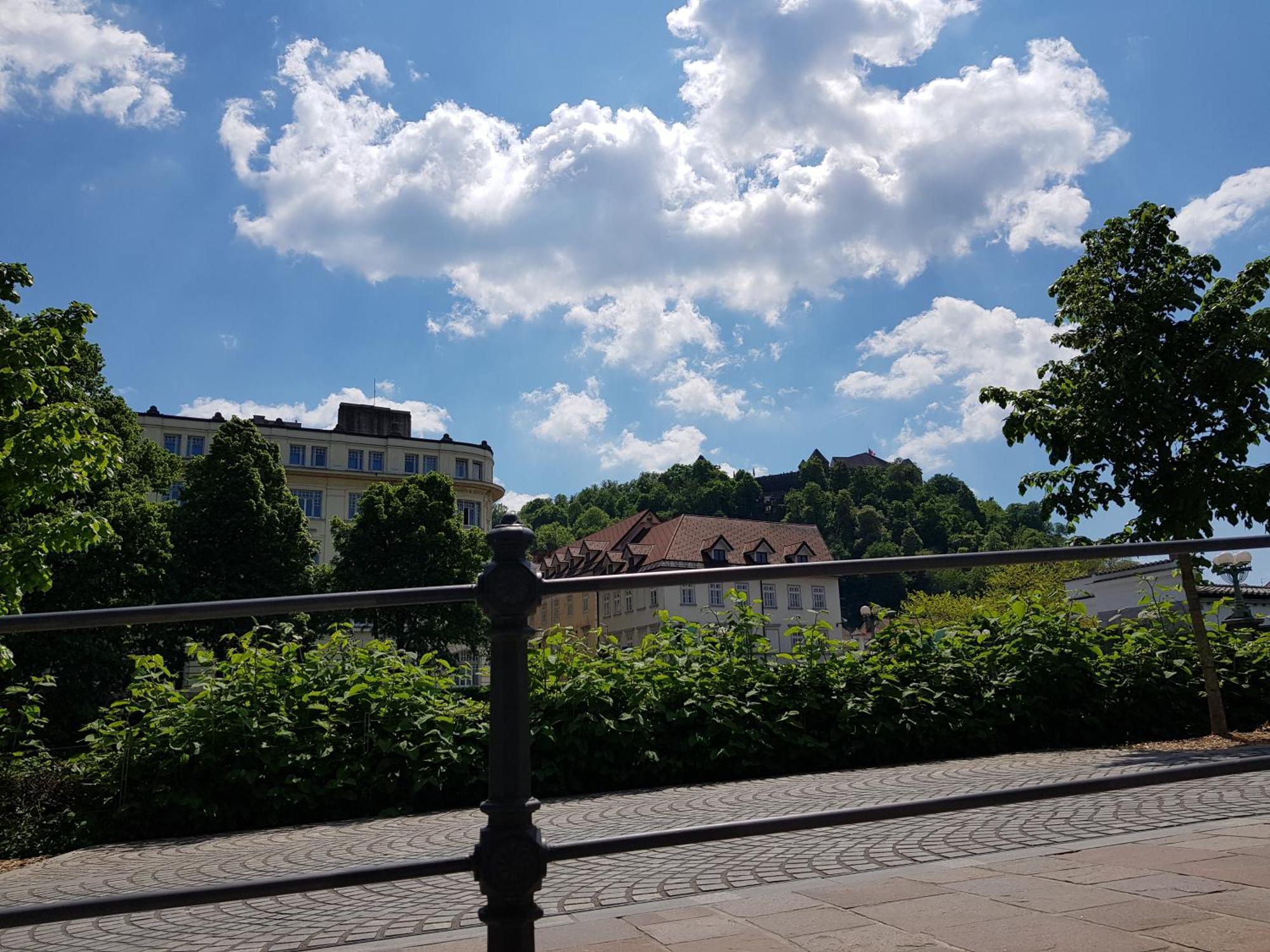 Cha Cha 2* Ljubljana